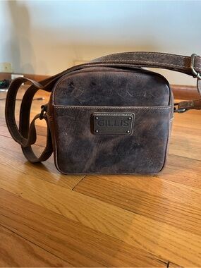 Gillis London Brown Leather camera bag.